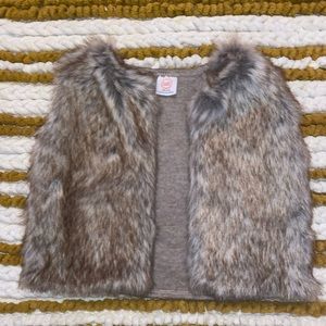 Wonder Nation Fuzzy Vest